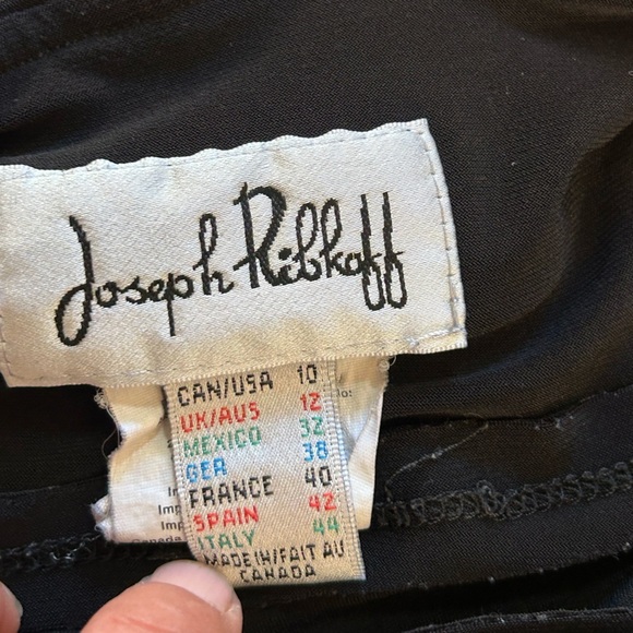 Joseph Ribkoff Women's Black Pull On Wide Leg Crop Pants With Button Detail - Picture 2 of 8